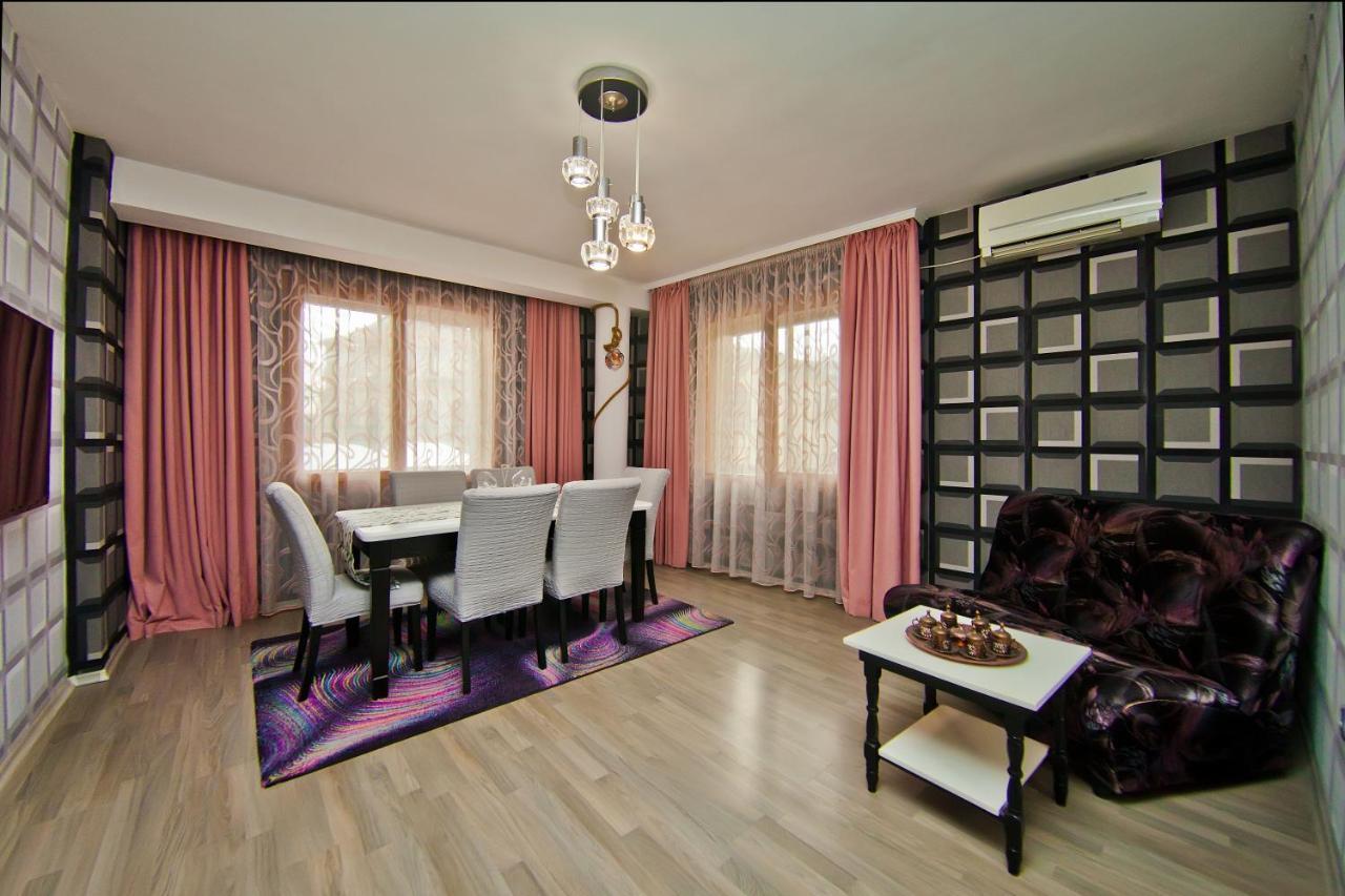Perla 2-Bdrm In The Heart Of The City Warna Exterior foto
