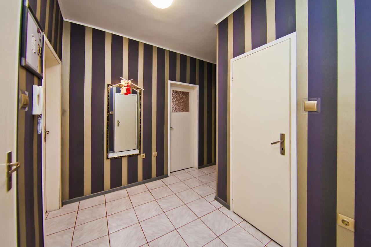 Perla 2-Bdrm In The Heart Of The City Warna Exterior foto